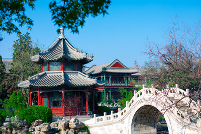 保定古蓮花池,可惜沒水沒蓮花!