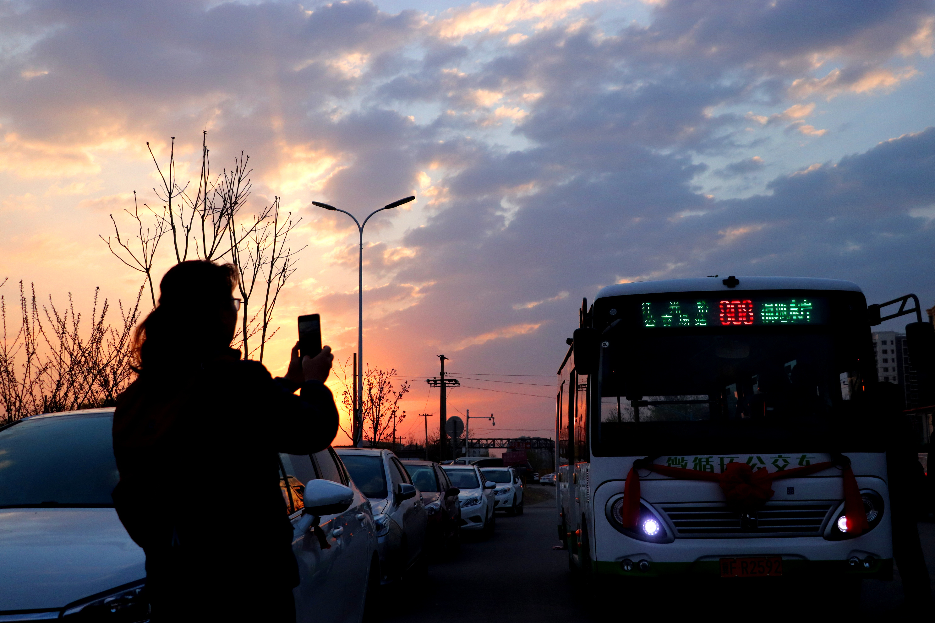 保定公交開新線路 走街串巷，打通老城交通“微循環”